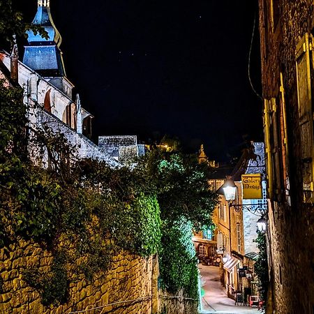 Centrally Located Sarlat Apartment With Medieval Town Views Dış mekan fotoğraf